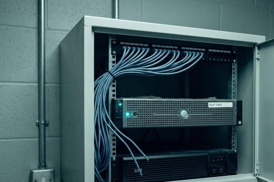 On-premises fusion node in a site comms cabinet
